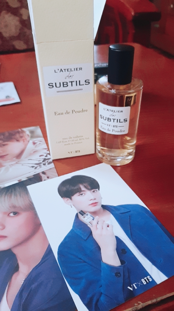 BTS 香水VT x BTS L'Atelier 微妙的香水50ml + 照片卡15 件帶豪華盒