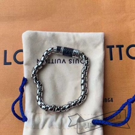 Louis Vuitton MONOGRAM 2022 SS Monogram beads bracelet (M00512)