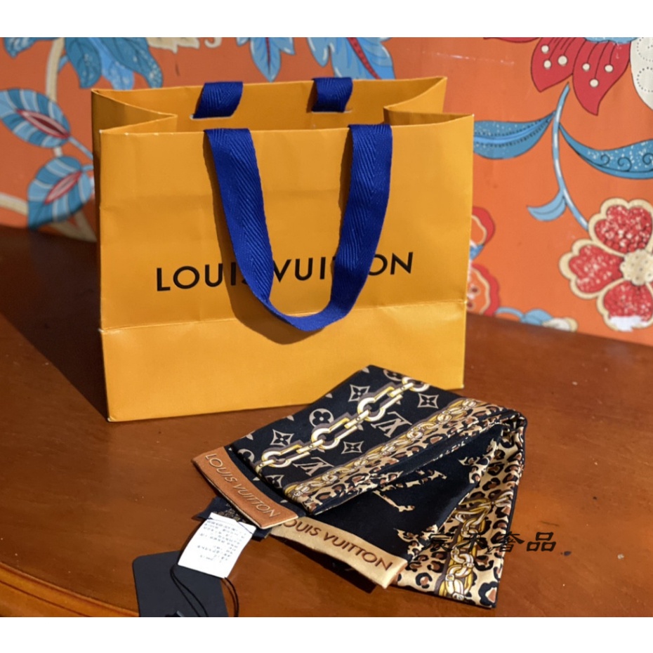 Louis Vuitton Box Scott  DIY How to Tie/Wrap Scarf/Bandeau/Twilly