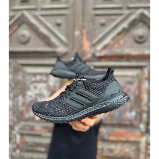 Triple black store 4. ultra boost