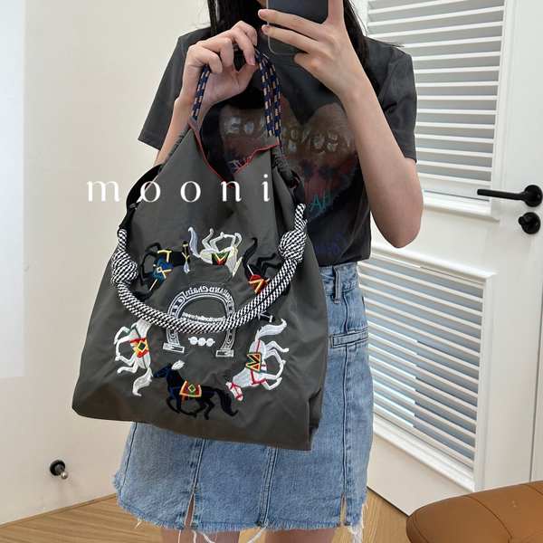💀現貨速發💀 ball chain高圓圓同款淺灰色日本勳章兔環保袋包