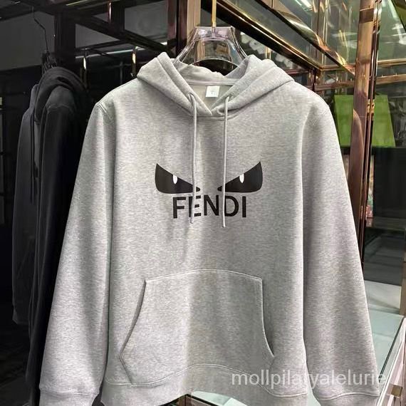 Chandal FENDI🔥 Precio: 50€‼️ #fila #ropa #marca #moda #gucci #louisvuitton  #loveyourself #luxury… – Viral Instagram Pics