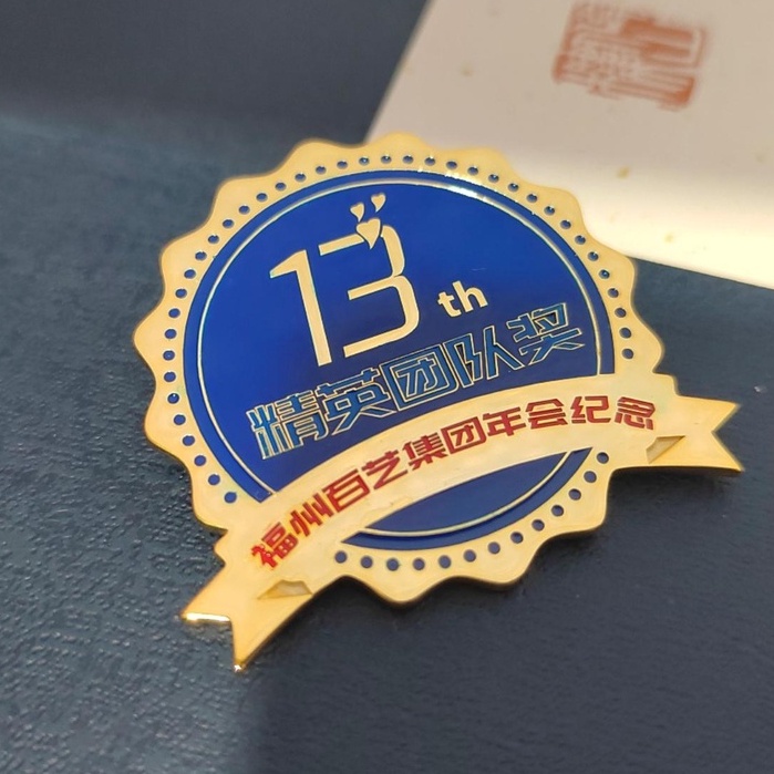 【客製化】徽章 金屬 徽章 定做 勳章 胸針 訂製 公司 LOGO 新年 會紀念章 胸牌 磁吸 無模具費 | 蝦皮購物