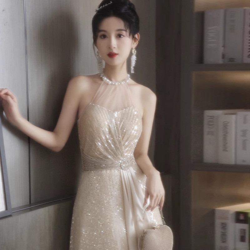 晚宴禮服 晚禮服裙女2024新款宴會高端輕奢小衆主持人氣質掛脖高級感亮片【北極星賣場】 | 蝦皮購物