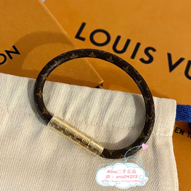 Shop Louis Vuitton MONOGRAM Lv confidential bracelet (M6334E, M6334F) by  TAKASho