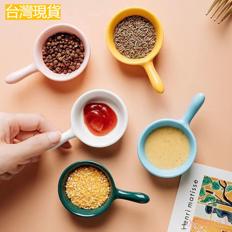台灣出貨 陶瓷手把調料碟 味碟 小菜碟 醬料碟 碗盤 盤子 日式迷你碟醬油碟 芥末碟把手碟 小菜碟 醬料碟 碗盤 盤子 | 蝦皮購物