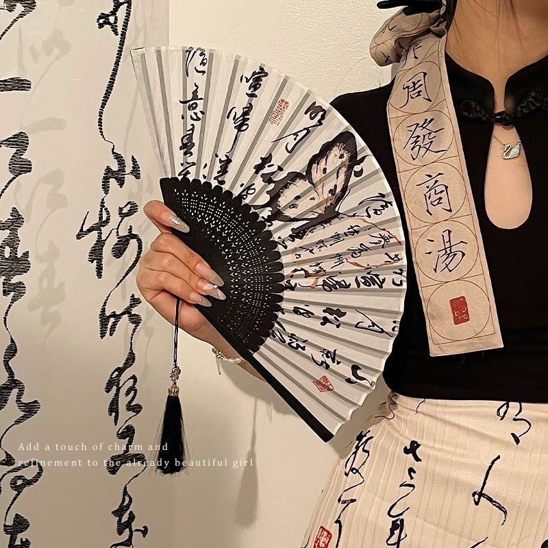 扇子 夏季扇子 折扇 木扇 熱賣 中國風折疊小扇子隨身攜帶古風漢服古裝舞蹈新中式夏天黑色竹扇女 | 蝦皮購物