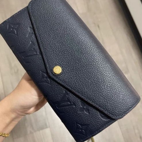 Shop Louis Vuitton PORTEFEUILLE SARAH Sarah wallet (N60114, N63209