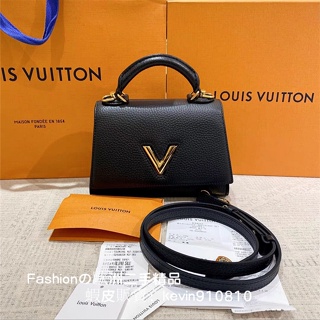 Louis Vuitton Black Taurillon Armand LV Circle Blue Leather Pony-style  calfskin ref.956654 - Joli Closet