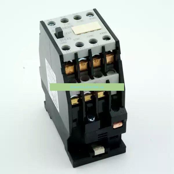 RYG*暢銷*西門子3TB 22E 41 40 1 2 3 4 24V 36V 110V 220V 380V交流接觸器 | 蝦皮購物