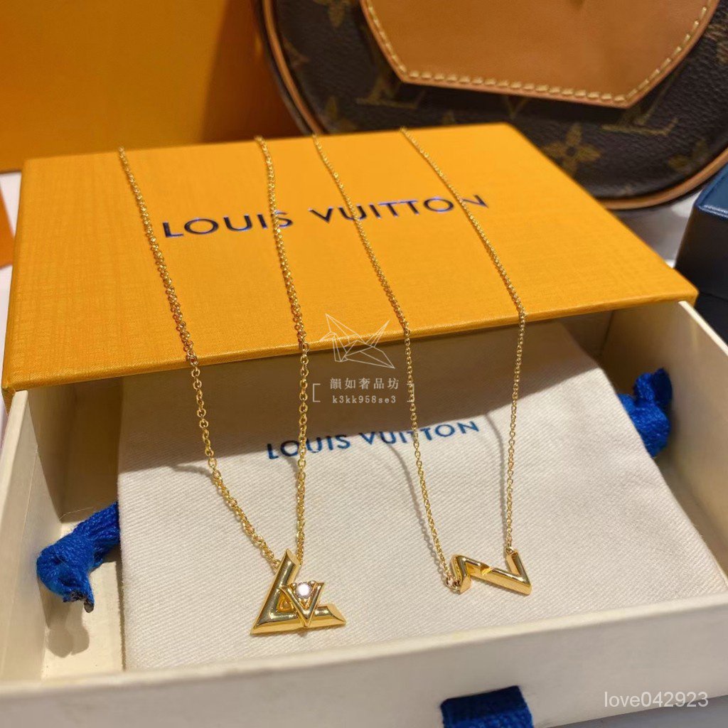 Louis Vuitton Lv Volt Upside Down Pendant, Yellow Gold (Q93868, Q93868)