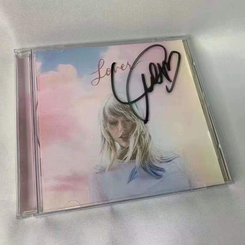 泰勒斯威夫特親筆簽名專輯《lover》 Taylor Swift Lover霉霉唱片 | 蝦皮購物