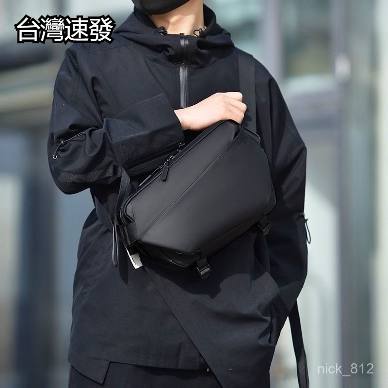 【台灣出貨】磁扣快取機能包 側背包 斜背包 機能包 冒險包 胸包 單肩包 測背包 肩背包 相機包 攝影包 郵差包 工具包 | 蝦皮購物