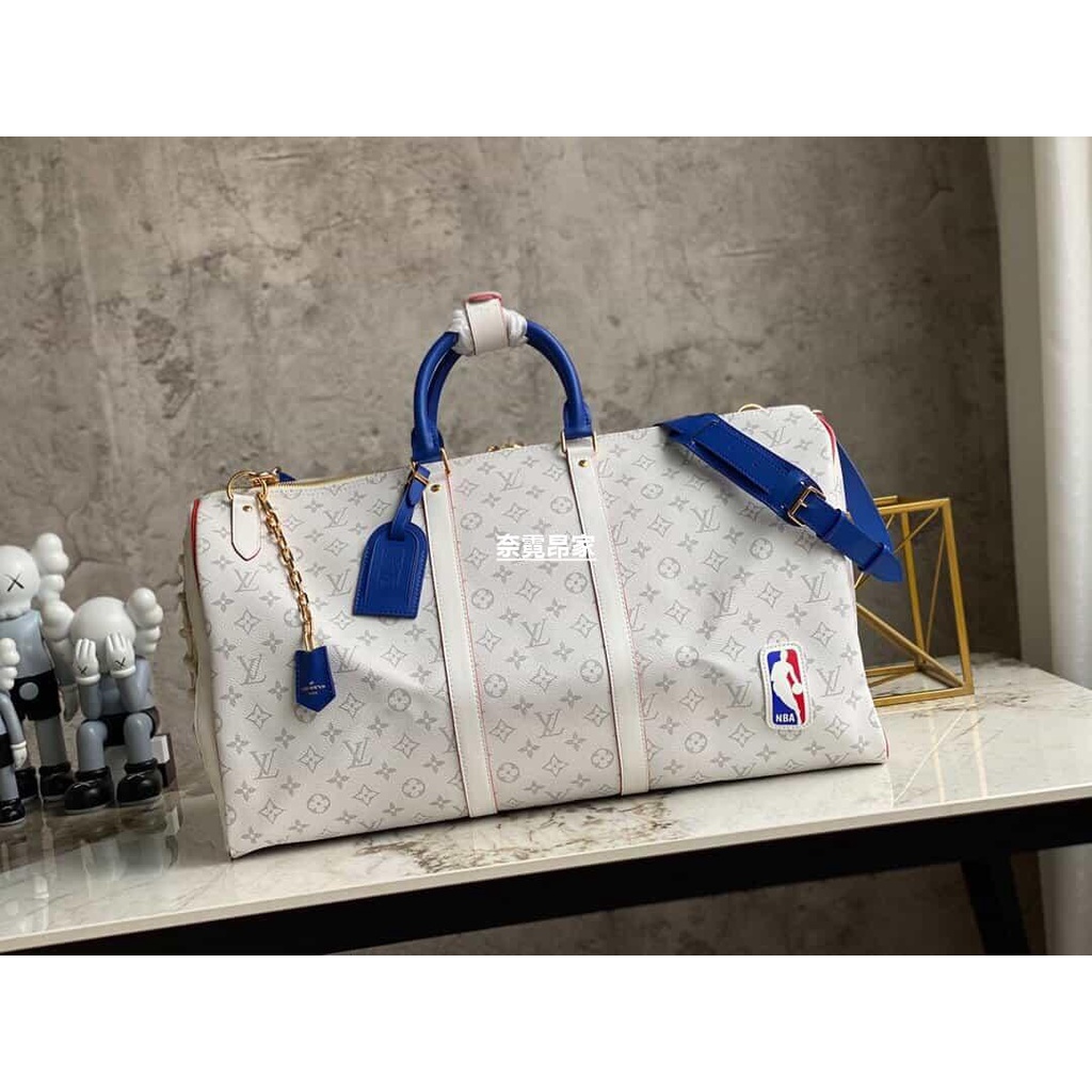 Replica Louis Vuitton LV x NBA Basketball Keepall 55 M45586