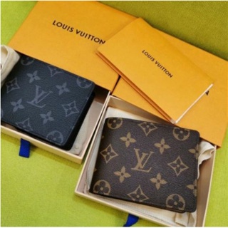 Shop Louis Vuitton Multiple wallet (M60895) by treatmyself