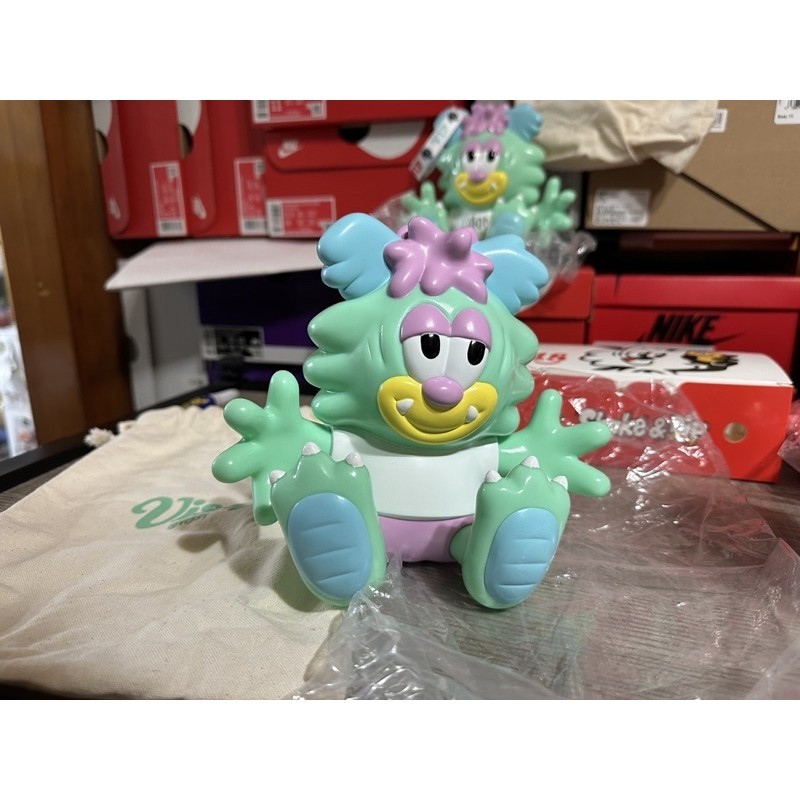 Yahoo!オークション - Visty フィギュア verdy toy サイン入り