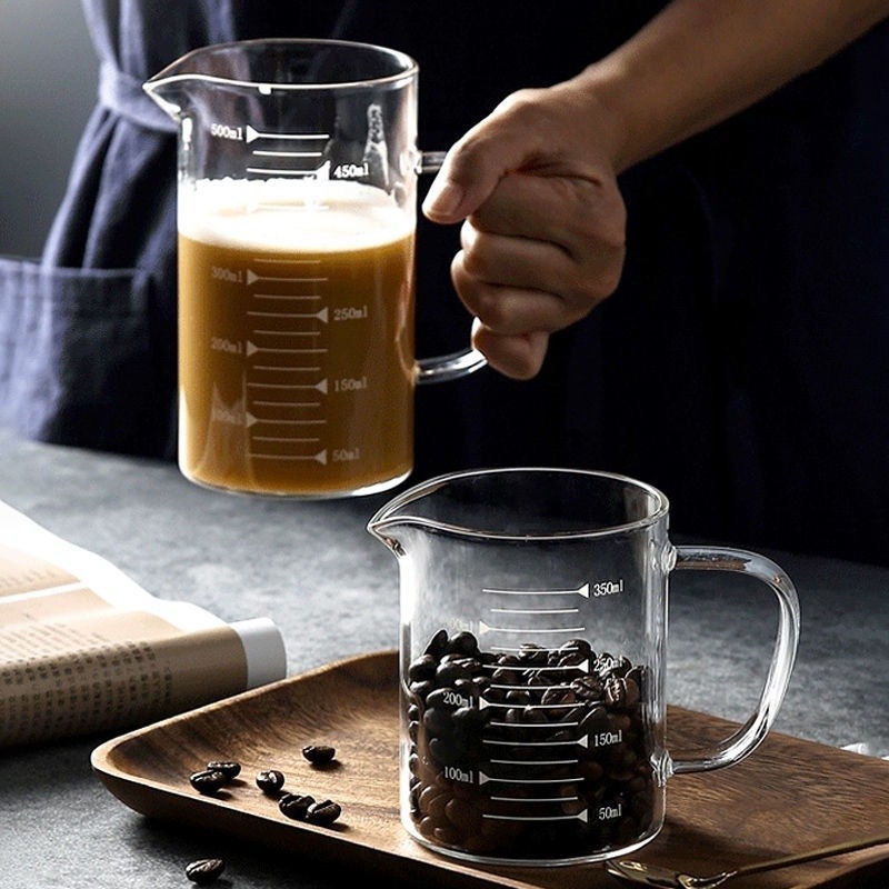 免運 玻璃刻度量杯 耐熱量杯 玻璃量杯 烘焙量杯 可微波 加熱玻璃杯 加厚玻璃刻度杯 帶把手帶蓋量杯 牛奶杯 | 蝦皮購物