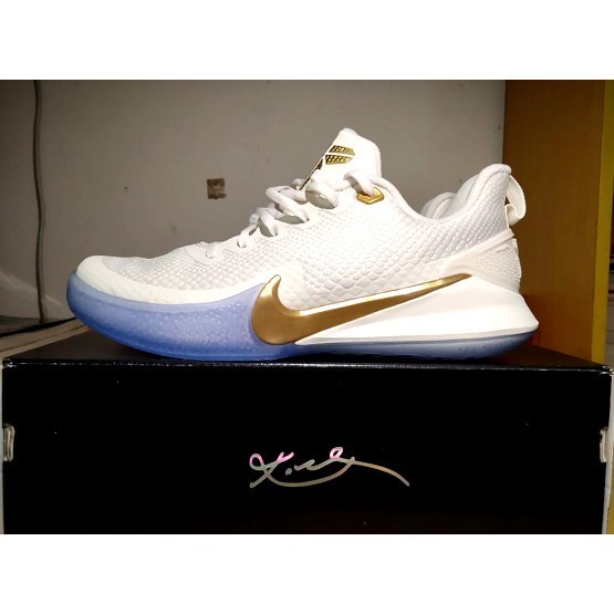 日韓連線NIKE KOBE MAMBA FOCUS EP 白色籃球鞋曼巴AO4434-004 白金冠軍 