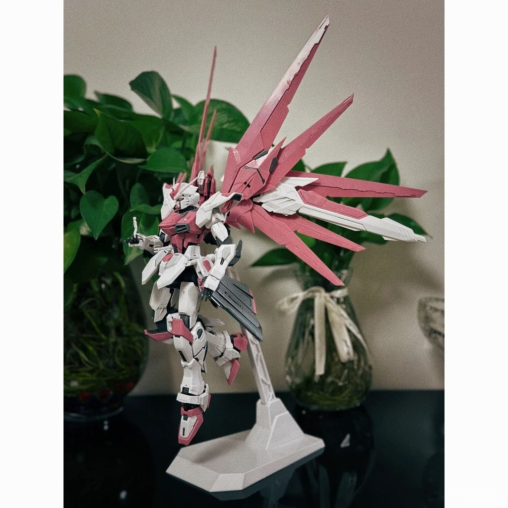 gundam鋼彈 修複版6650 MG自由 1/100 櫻花粉高達模型 全件鈑噴金屬色 高達拚裝模型 擺件禮物手辦 機甲 gundam鋼彈 修複版6650 MG自由 1/100 櫻花粉高達模型 全件鈑噴金屬色 高達拚裝模型 擺件禮物手辦 機甲