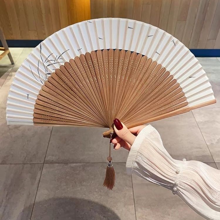古風扇子 折扇 中式扇子 舞蹈扇子 功夫扇 竹扇 古風扇子折扇結婚拍照古典配漢服納涼便攜跳舞扇鏤空旂袍中式竹扇 | 蝦皮購物