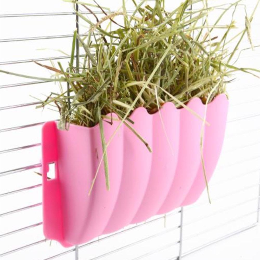 Rabbit Hay Feeder Plastic Rabbit Grass Feeder Hanging Hay Fe | 蝦皮購物