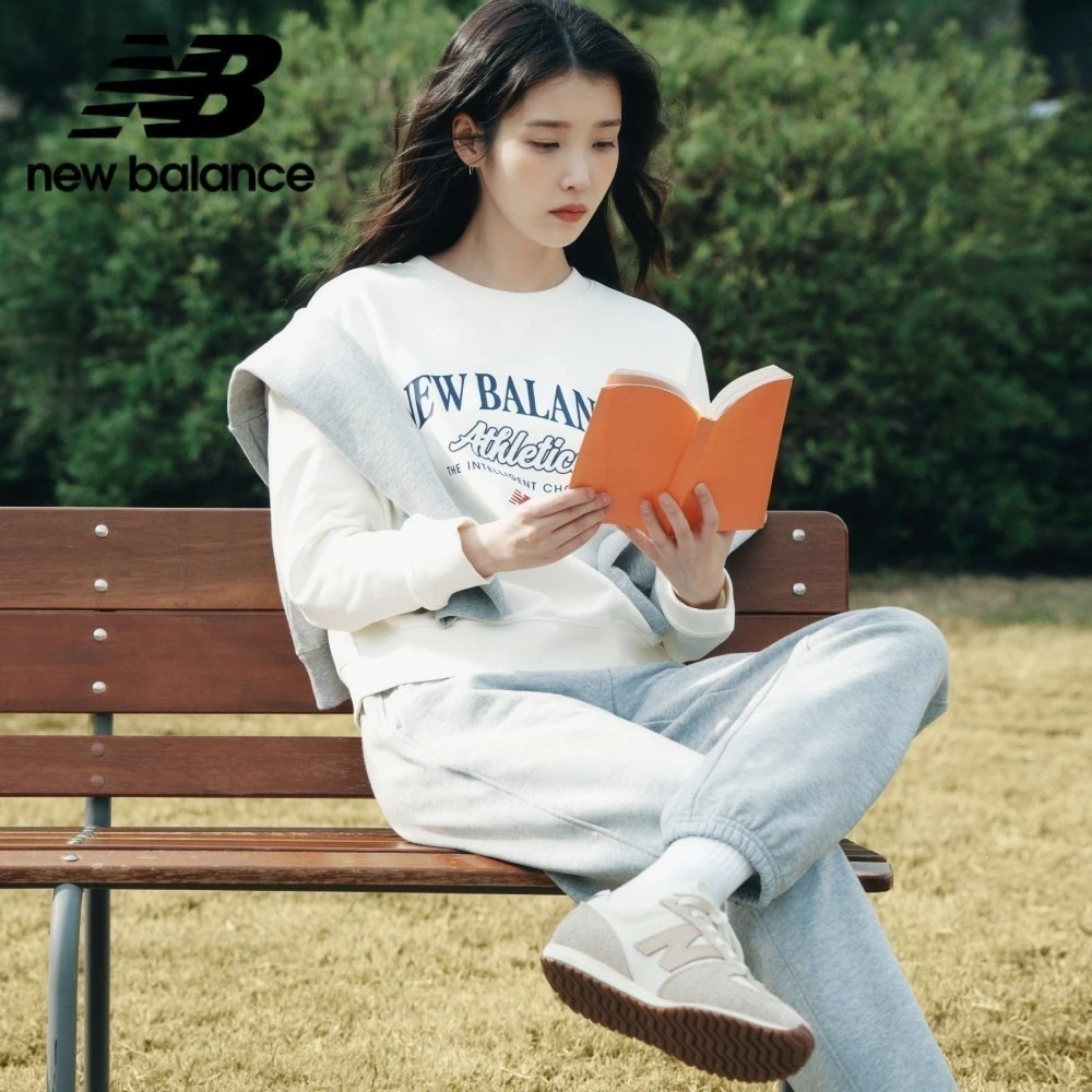 跟隨 IU 穿出仙氣!New Balance 471 (U471KAA) 實測推薦:70年代復古尖角鞋頭與溫柔奶茶粉的完美結合
