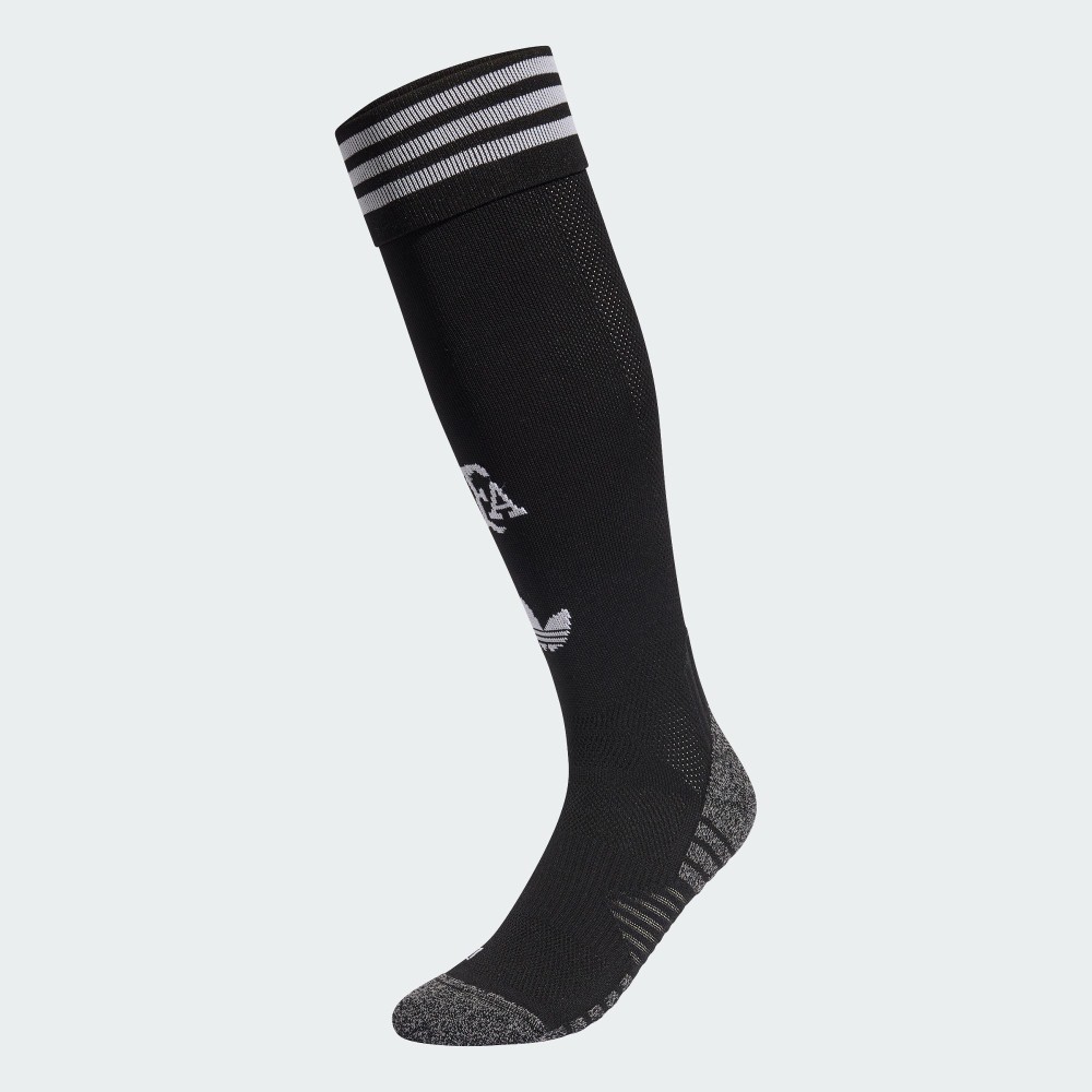 adidas 世界盃阿根廷客場及膝襪 JM8890 評價：350 元值不值得買？ (2/7)
