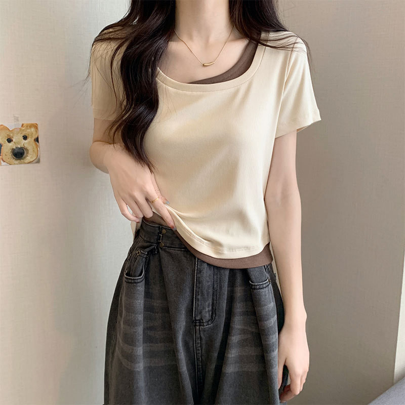 免運 臺灣出貨 短版上衣女 方領短袖T恤女裝夏季2025新款設計感小衆修身純慾假兩件短款上衣 OLZZ | 蝦皮購物