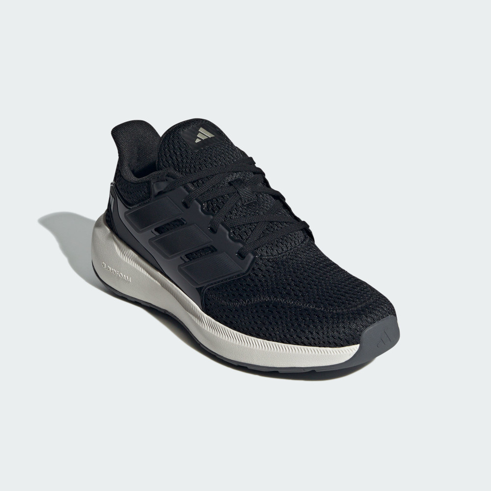 adidas 精選鞋款推薦：千元入手休閒鞋、跑鞋怎麼選？CORERACER、RUN 50S、ULTIMASHOW 2.0一次看 (8/13)