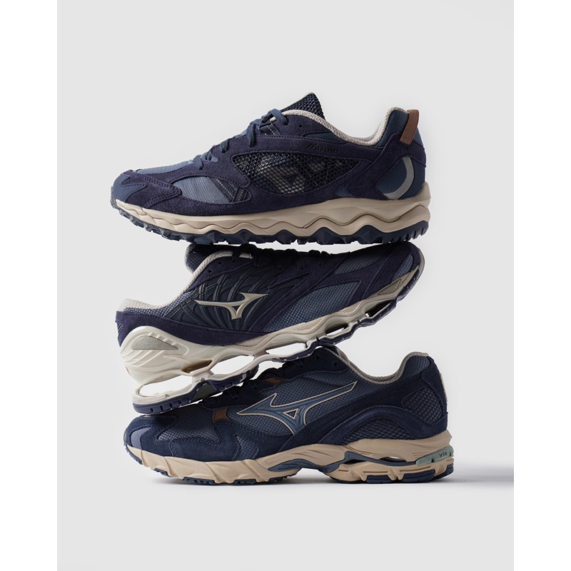 Mizuno sports hot sale style