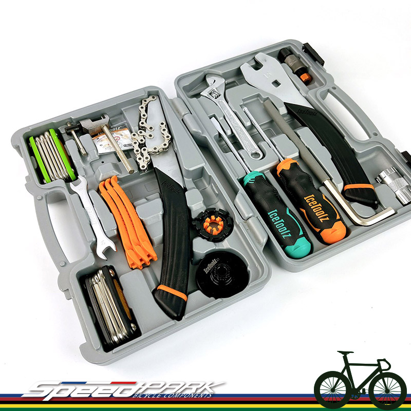 速度公園】IceToolz，Ultimate專業級工具箱82A8，15支工具40項功能附