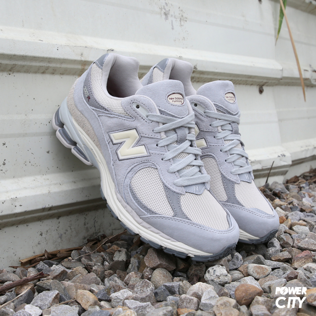 NEW BALANCE】NB 2002R 休閒鞋復古鞋兔年卡其灰D楦男女鞋- M2002RLN