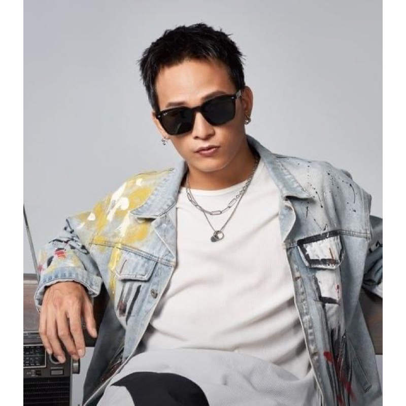 RayBan 雷朋黑色經典個性方框太陽眼鏡RB4392D 601 80淺灰藍鏡片