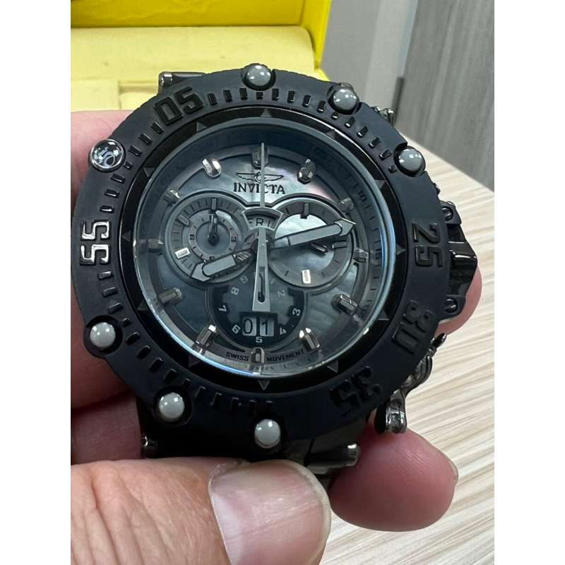 Invicta 32123 best sale