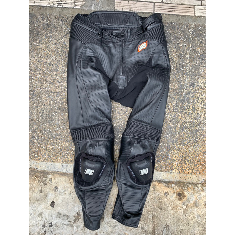 hyod ST-X LEATHER PANTSLLw