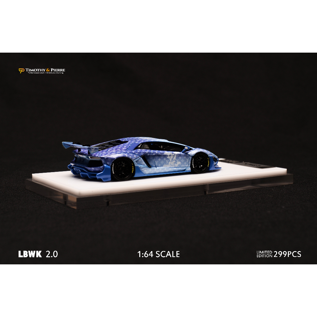 Timothy & Pierre LBWK Lamborghini LP700 2.0 L.V Edition