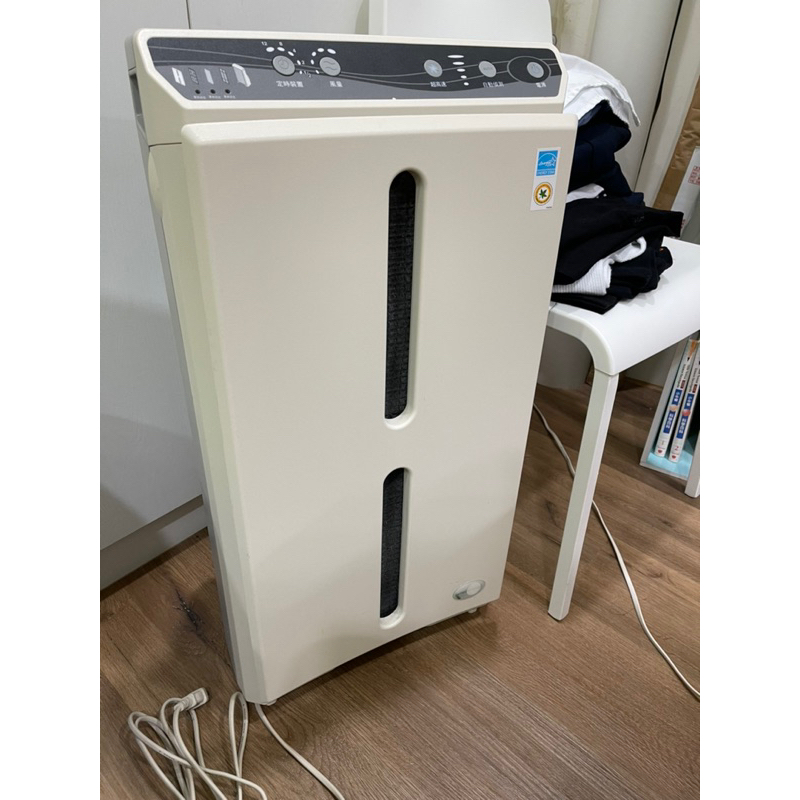 安麗第二代Amway醫療級空氣清淨機，原價買36500，可快速除臭味讓空氣乾淨清新 | 蝦皮購物