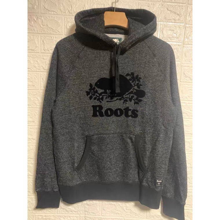 【28賣場】全新 roots 基本男生BRA大海狸連帽上衣帽T（黑胡椒白胡椒黑色）特價 | 蝦皮購物