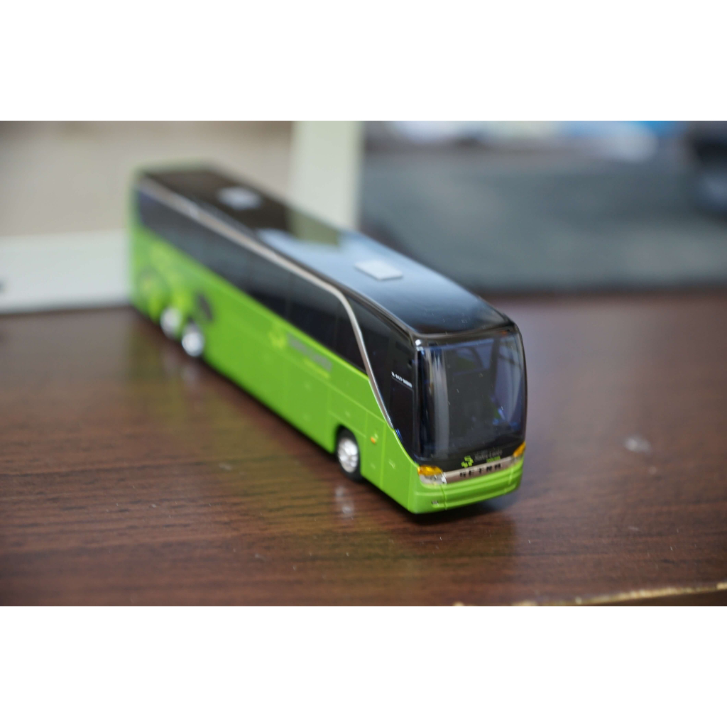Autcars bus miniature Sétra S417 HDH AWM 1/87 HO bus