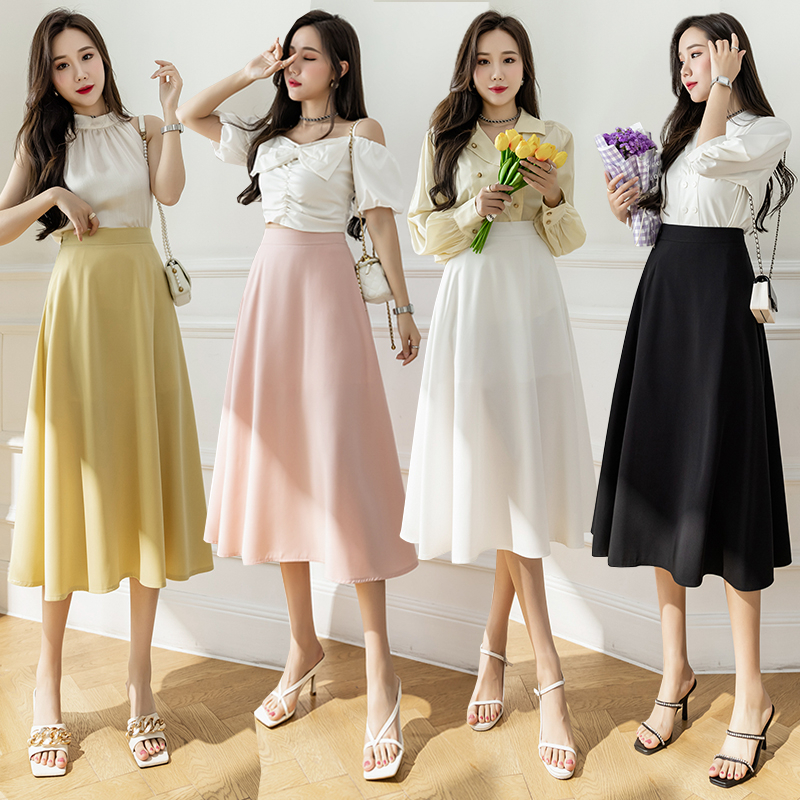 ［特價$169→$139］向日葵印花A字傘裙 main image 1