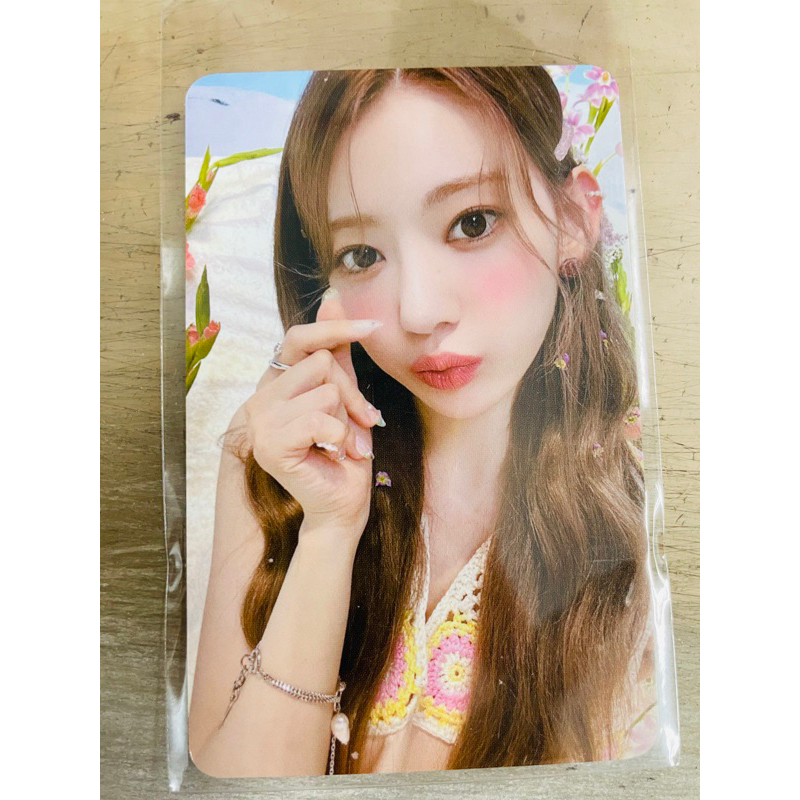 韓居🇰🇷 k4特典LE SSERAFIM - ANTIFRAGILE 專輯特典卡特典卡小卡