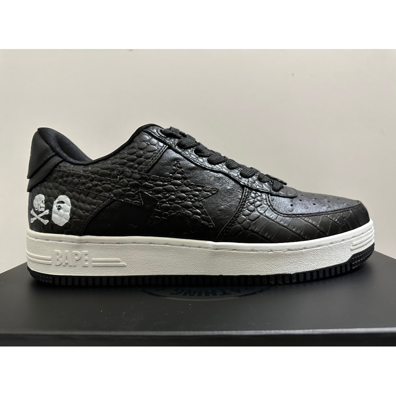 【𝗜𝗡𝗦𝗜𝗚𝗛𝗧_𝟵𝟰】Bape Sta x Neighborhood 低筒球鞋 頂級皮革(內附全新一組鞋扣)