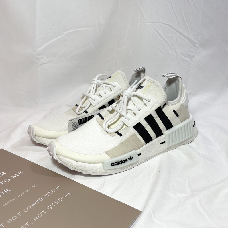 Adidas nmd outlet zebra white zara