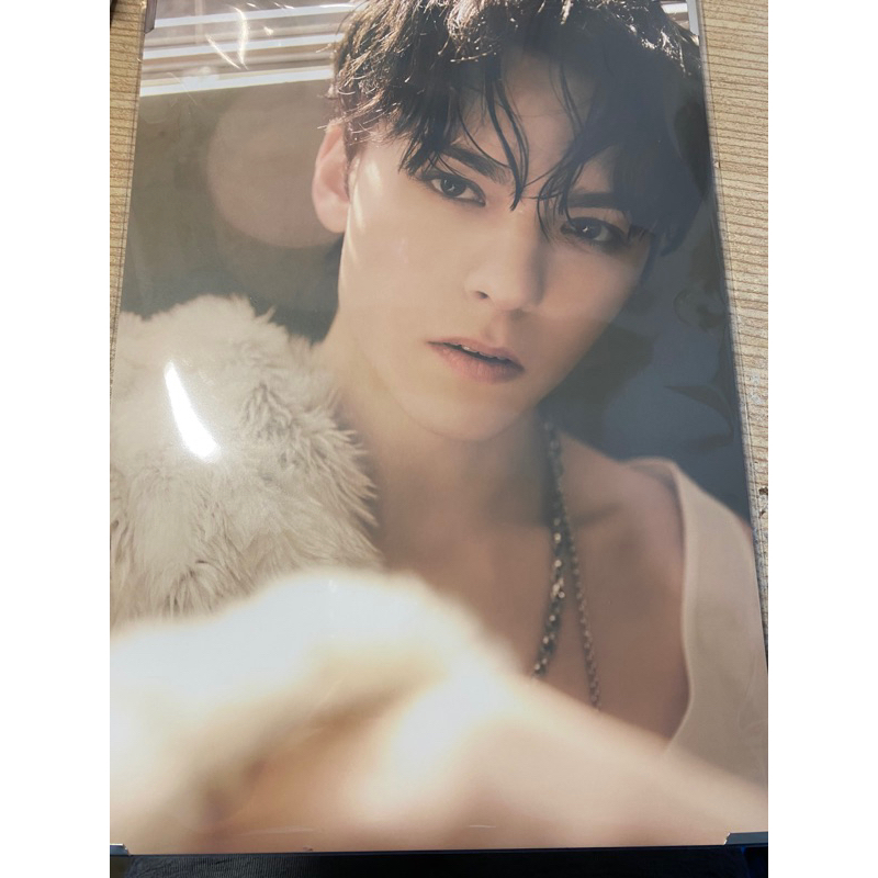 Vernon black eye 相框未拆seventeen mixtape | 蝦皮購物