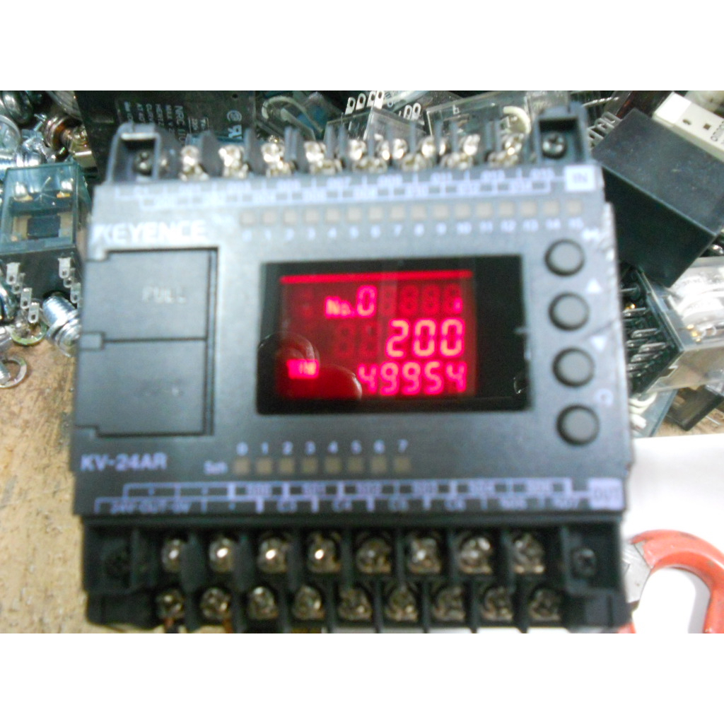 KEYENCE KV-24AR 湿 シーケンサー