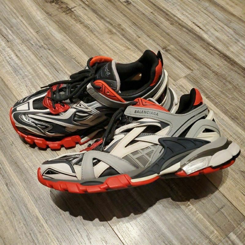 balenciaga track 2 black grey red 巴黎世家老爹鞋(98%新正品) | 蝦皮購物