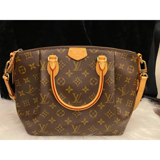 Louis Vuitton Turenne PM Womens handbag M48813 at 1stDibs  lv m48813, louis  vuitton m48813, louis vuitton turenne pm m48813