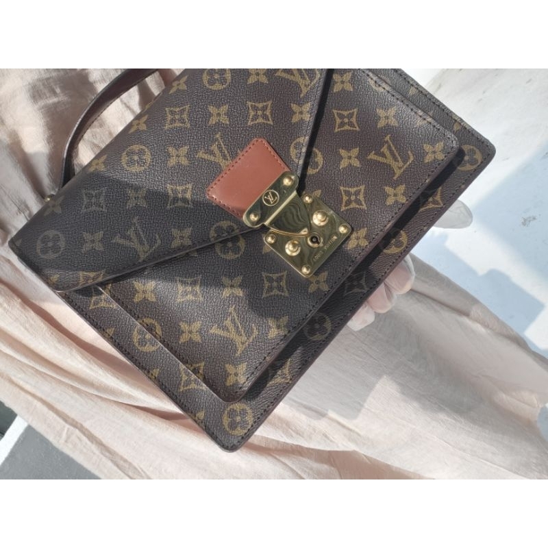 Vintage monogram 2025 louis vuitton