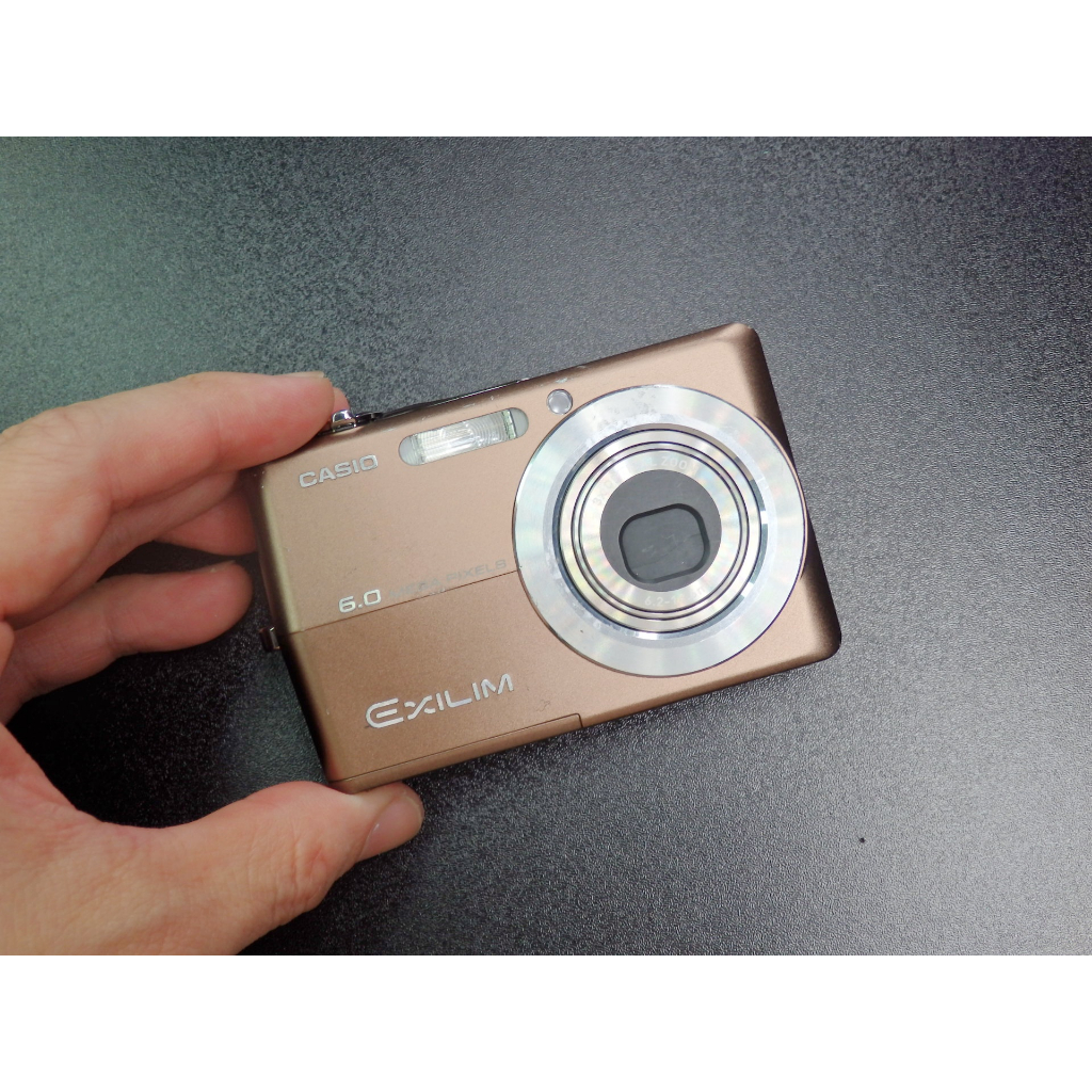 <>CASIO EXILIM EX-Z600 (CCD相機/600萬像素/防手震高ISO/褐)