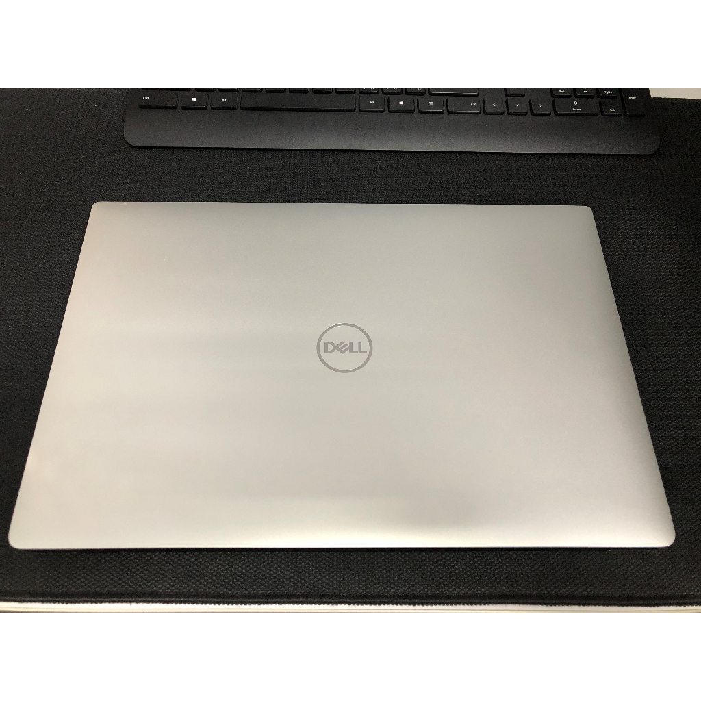 超美品]DELL XPS13 i7/16GB/512GB SSD/4K有機EL-